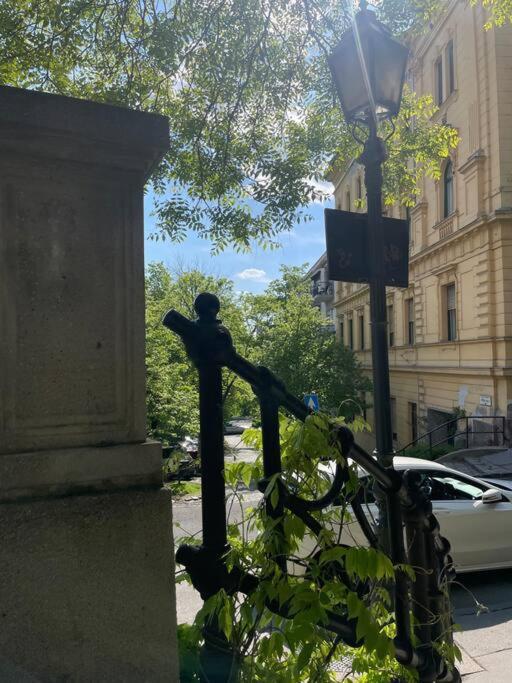 Heart & Cherry Residency Budapest Luaran gambar